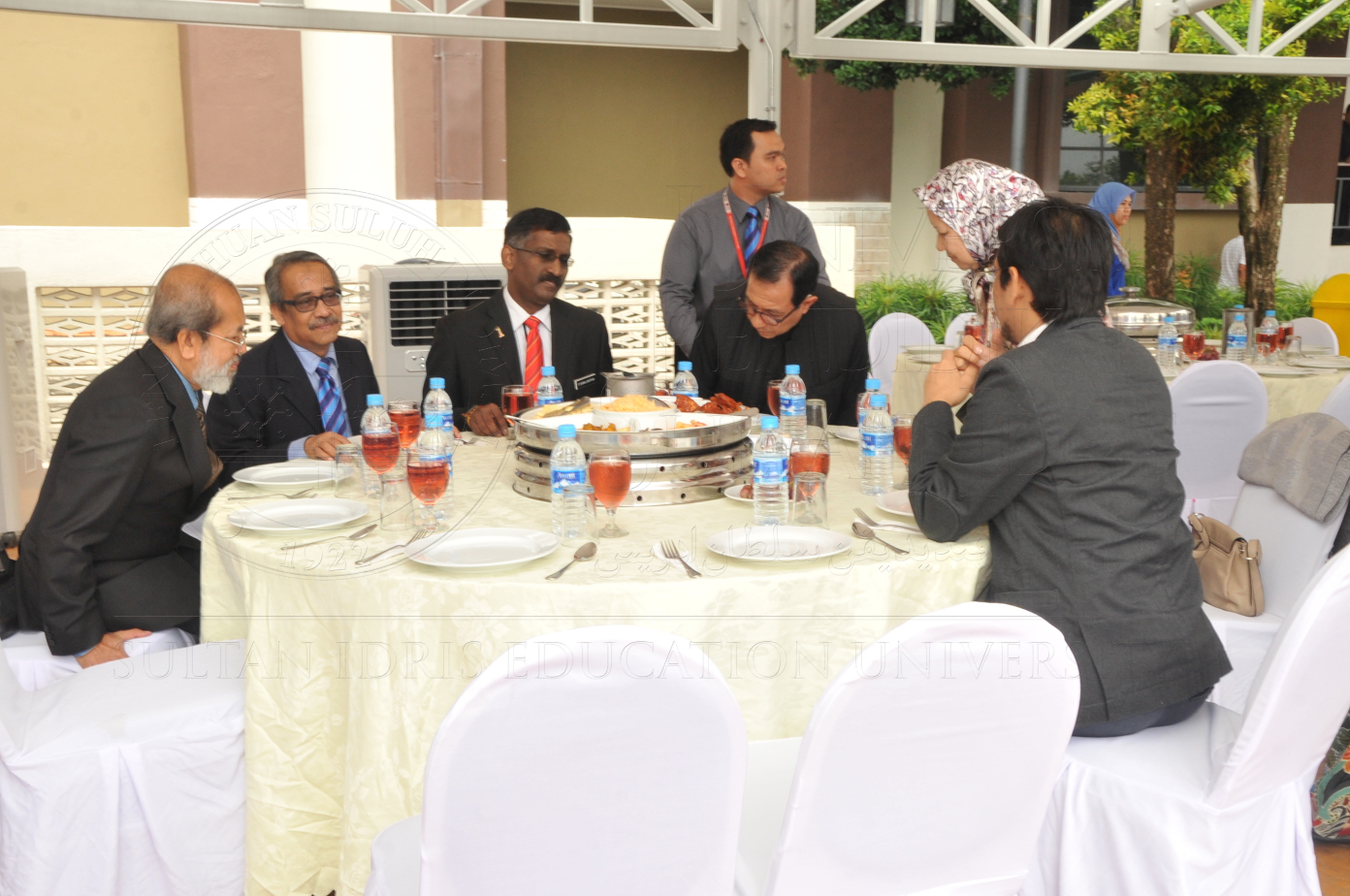 PRO15 151 ADVOKASI HAS 7389